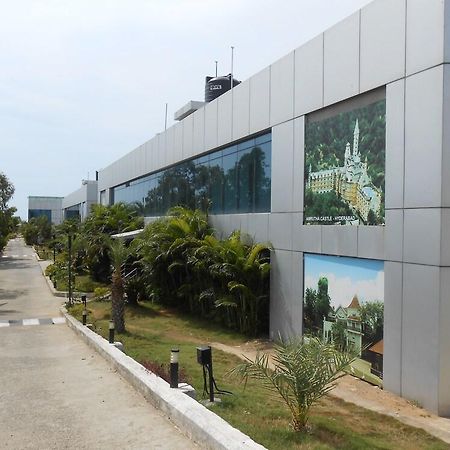 Jade Beach Resort Tirupporur Kültér fotó